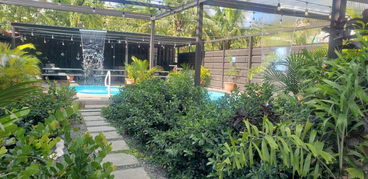 Discovery Beach Apartments 阿瓜达 外观 照片