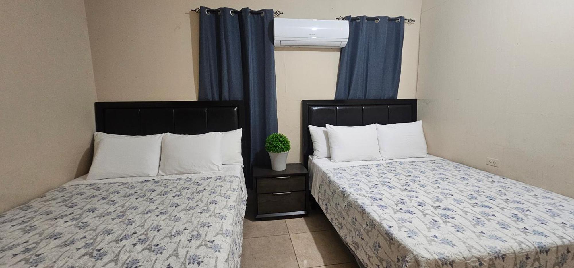 Discovery Beach Apartments 阿瓜达 外观 照片