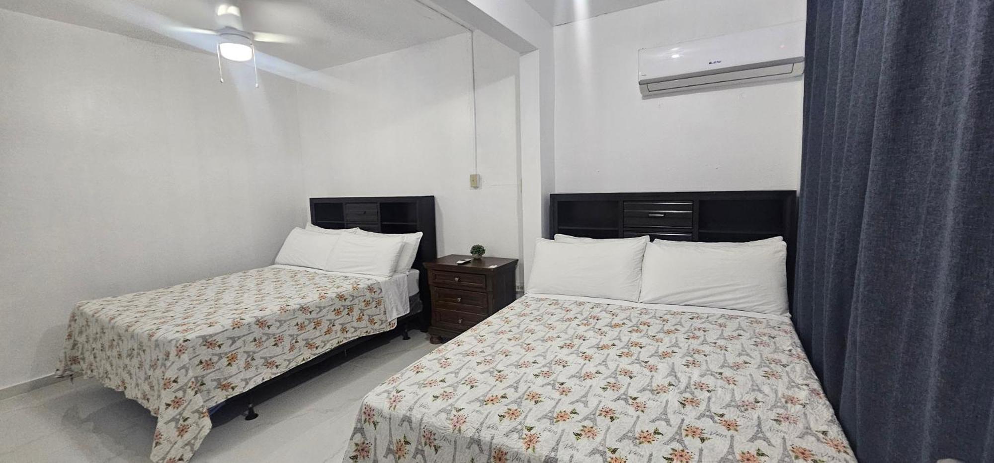 Discovery Beach Apartments 阿瓜达 外观 照片